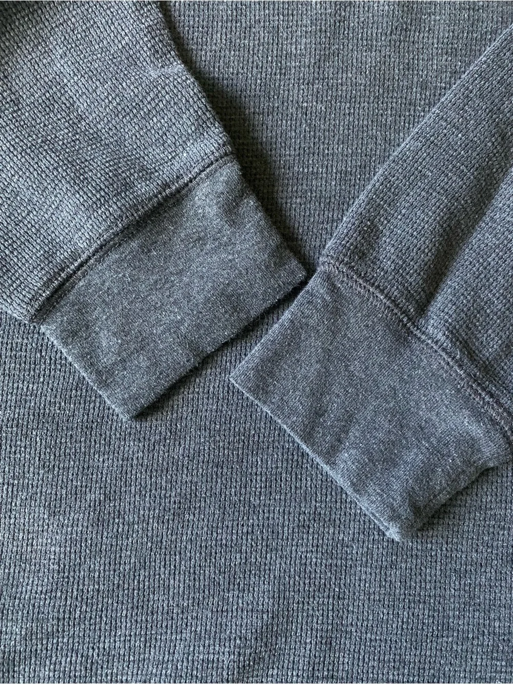 Polo Ralph Lauren Men’s Gray Waffle Knit Long Sleeve Shirt White Pony Logo